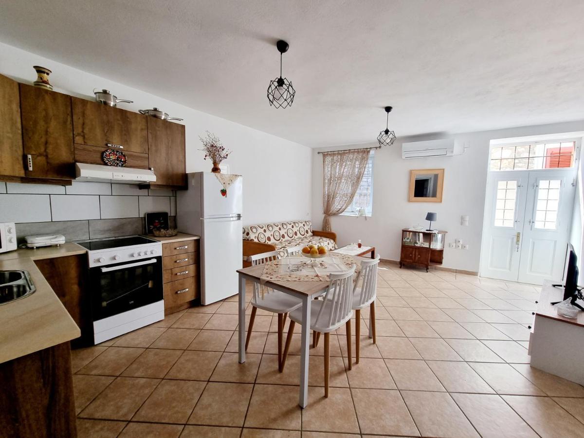 Sweet Stone House Apartment Hydra  Bagian luar foto